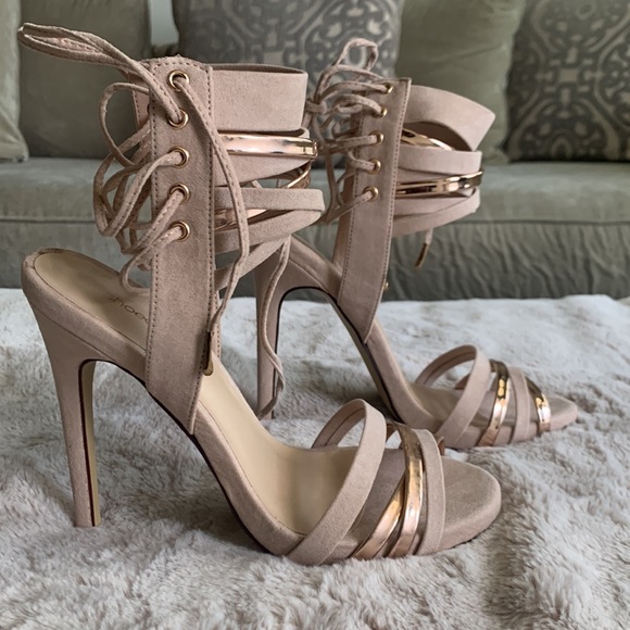 Soft pink and rose gold lace up heels - Picture 4 of 7